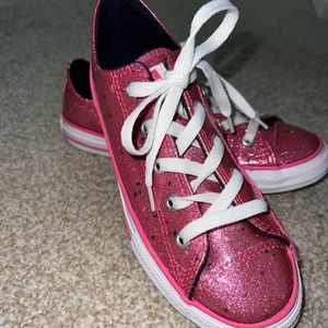 Converse shoes size 2